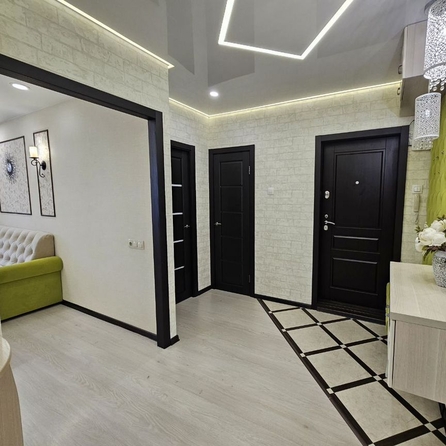 
  Продается 2-комн. квартира, 60.7 м², Архитектора Василия Болдырева ул, д. 4
. Фото 3.