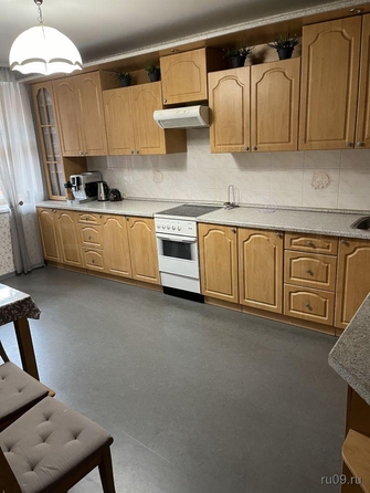 
  Продается 4-комн. квартира, 130 м², Никитина ул, д. 25
. Фото 1.