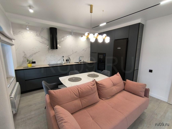 
  Продается 2-комн. квартира, 70.1 м², ЖК Михайловский, дом 1
. Фото 2.