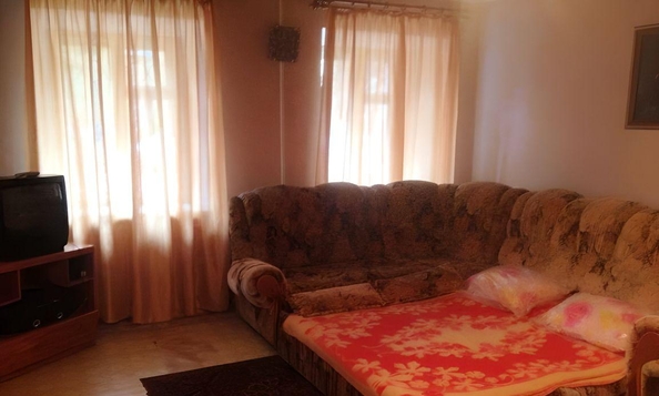 
  Продается 1-комн. квартира, 40 м², Никитина ул, д. 1
. Фото 2.