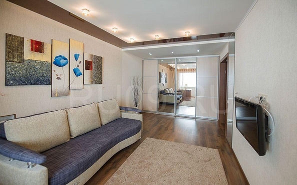 
  Продается 2-комн. квартира, 60 м², Учебная ул, д. 7
. Фото 2.