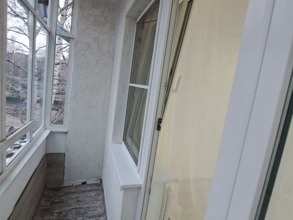 
  Продается 1-комн. квартира, 30.5 м², Бела Куна ул, д. 32
. Фото 8.