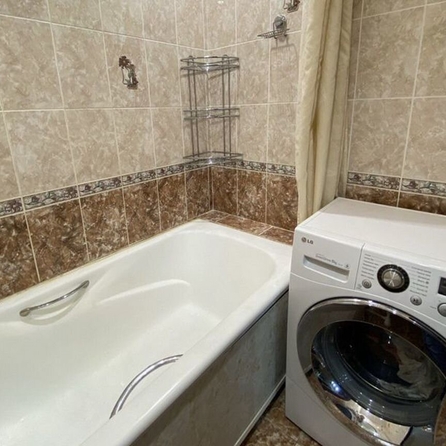 
  Продается 4-комн. квартира, 77.5 м², Солнечная ул, д. 17
. Фото 6.