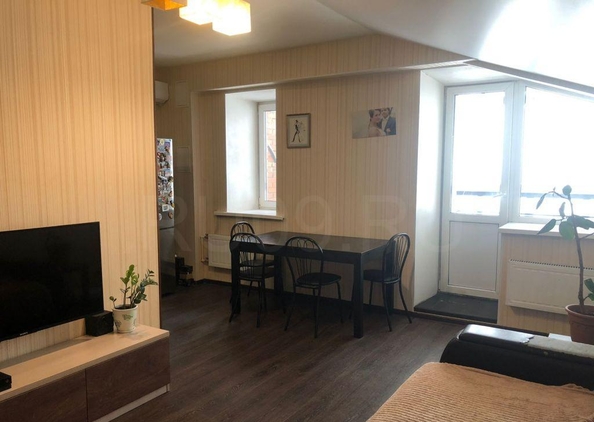 
  Продается 2-комн. квартира, 77 м², Богдана Хмельницкого пер, д. 12
. Фото 5.