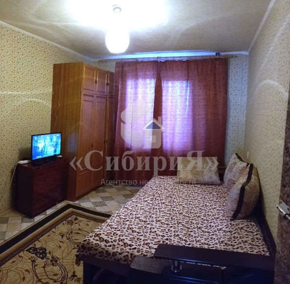 
   Продам 3-комнатную, 67 м², Елизаровых ул, 76/1

. Фото 3.