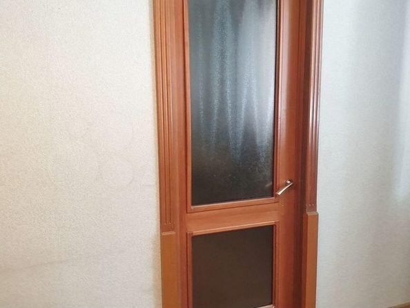 
   Продам 2-комнатную, 42 м², Киевская ул, 101

. Фото 3.