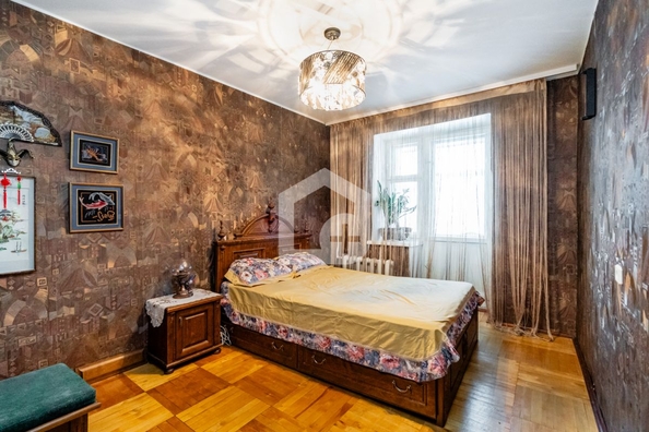 
   Продам 4-комнатную, 76.3 м², Лебедева ул, 76/1

. Фото 9.