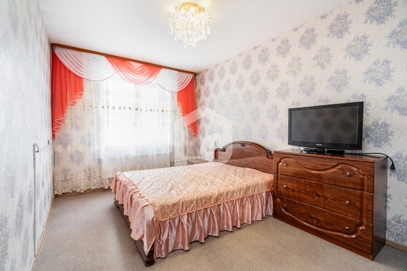 
   Продам 3-комнатную, 77 м², Герасименко ул, 1/13

. Фото 7.