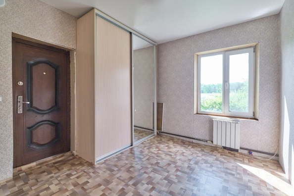 
   Продам 2-комнатную, 70 м², Бодажкова ул, 3

. Фото 4.