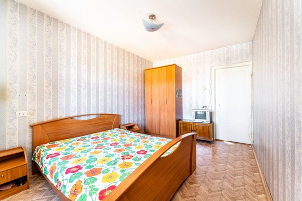 
   Продам 3-комнатную, 78 м², Ивана Черных ул, 18

. Фото 5.