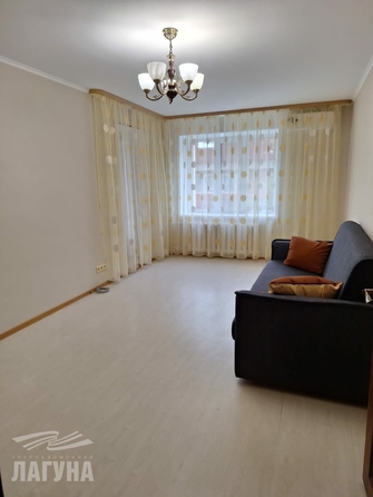 
  Сдам в аренду 2-комнатную квартиру, 60.4 м², Томск

. Фото 7.