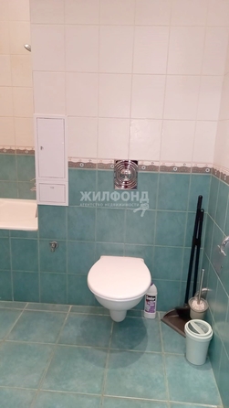 
  Сдам в аренду 1-комнатную квартиру, 50 м², Томск

. Фото 8.