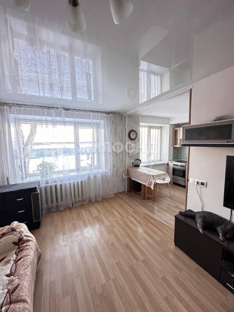 
   Продам 3-комнатную, 62 м², Иркутский тракт, 98

. Фото 5.