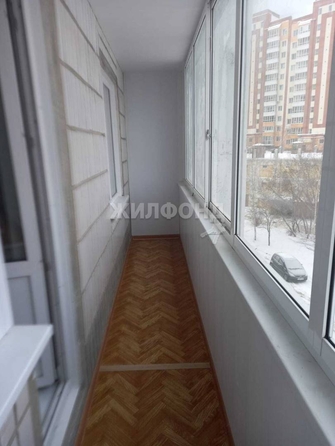 
   Продам 3-комнатную, 65.5 м², Сибирская ул, 102/2

. Фото 9.