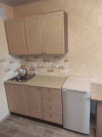 
   Продам секционку, 5 м², Киевская ул, 88

. Фото 1.