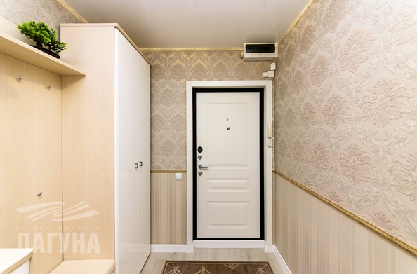 
   Продам 3-комнатную, 80.4 м², Береговая ул, 21

. Фото 1.