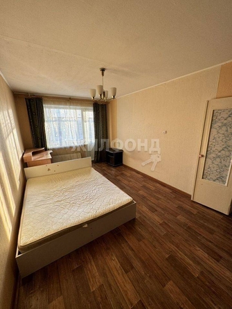 
   Продам 1-комнатную, 36 м², Алтайская ул, 132

. Фото 2.