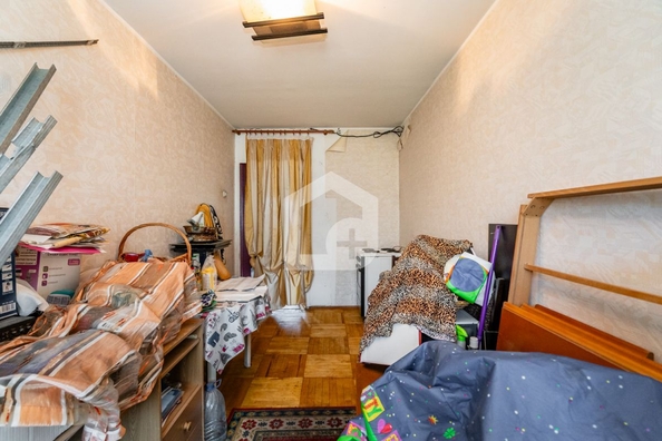 
   Продам 4-комнатную, 76.3 м², Лебедева ул, 76/1

. Фото 3.