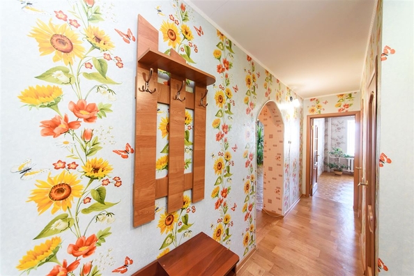 
   Продам 2-комнатную, 49.2 м², Любы Шевцовой ул

. Фото 20.