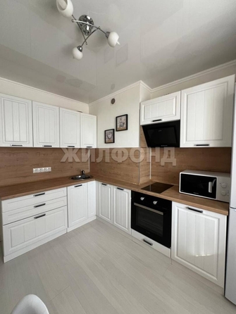 
   Продам 1-комнатную, 45 м², Большая Подгорная ул, 87бл

. Фото 13.