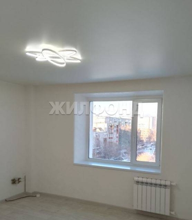 
   Продам 2-комнатную, 37.9 м², 79 Гвардейской Дивизии ул, 13

. Фото 3.