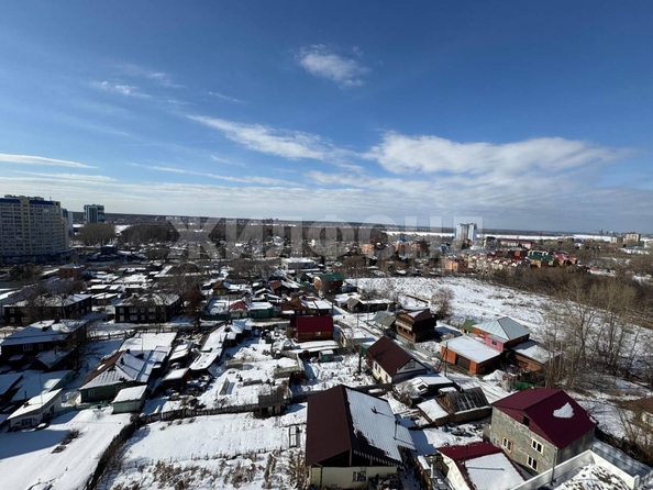 
   Продам 2-комнатную, 52 м², Аркадия Иванова ул, 21

. Фото 16.