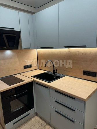 
   Продам 2-комнатную, 44.4 м², Ференца Мюнниха ул, 10

. Фото 5.