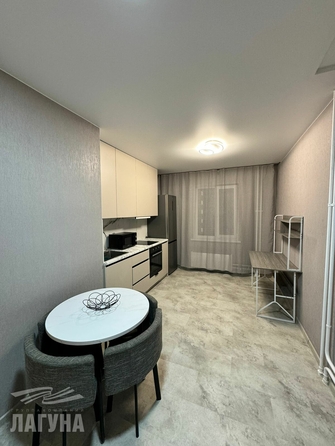 
  Сдается 1-комн. квартира, 28.6 м², Андрея Крячкова ул
. Фото 6.