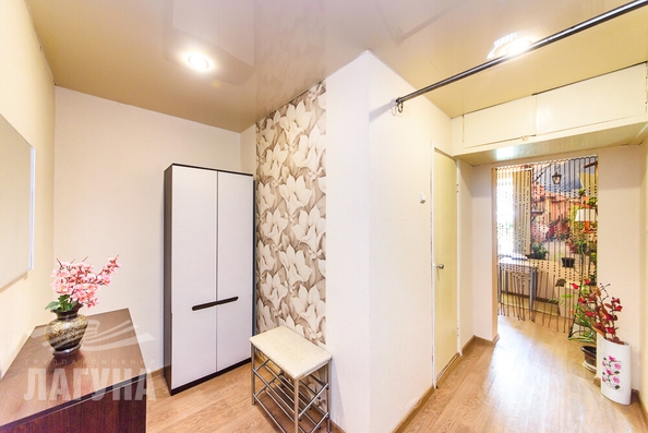 
  Продается 1-комн. квартира, 36 м², Алтайская ул, д. 97
. Фото 7.