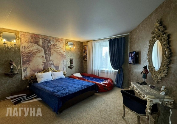 
  Сдается 2-комн. квартира, 74 м², Учебная ул, д. 8
. Фото 5.