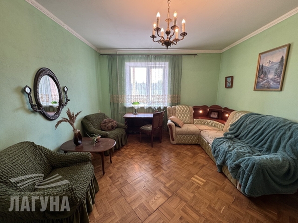 
  Сдается 3-комн. квартира, 109 м², Пионерский пер, д. 10
. Фото 9.