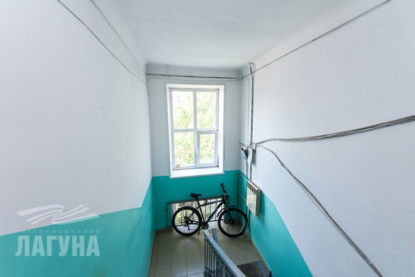 
  Продается 2-комн. квартира, 42.1 м², Дзержинского ул, д. 57
. Фото 3.