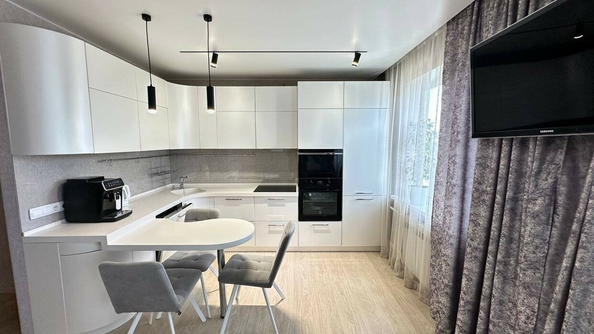 
  Продается 3-комн. квартира, 66.3 м², Олега Кошевого ул, д. 79
. Фото 1.