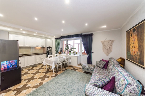 
  Сдается 3-комн. квартира, 70.4 м², Косарева ул
. Фото 9.
