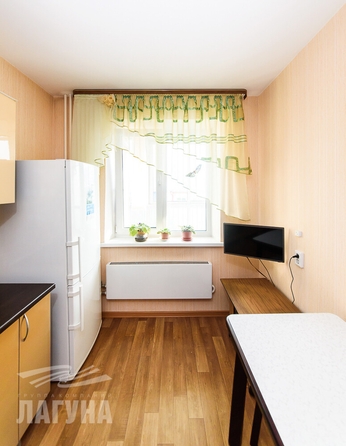 
  Продается 2-комн. квартира, 52.4 м², Заречная 1-я ул, д. 53
. Фото 12.