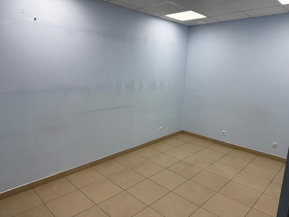 
  Сдается универсальное помещение, 240 м², Иркутский тракт, д. 26
. Фото 12.