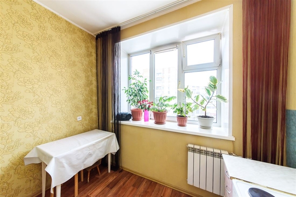 
  Продается 1-комн. квартира, 35 м², Елизаровых ул
. Фото 4.