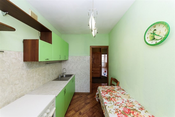 
  Продается 3-комн. квартира, 65 м², Фрунзе пр-кт
. Фото 3.