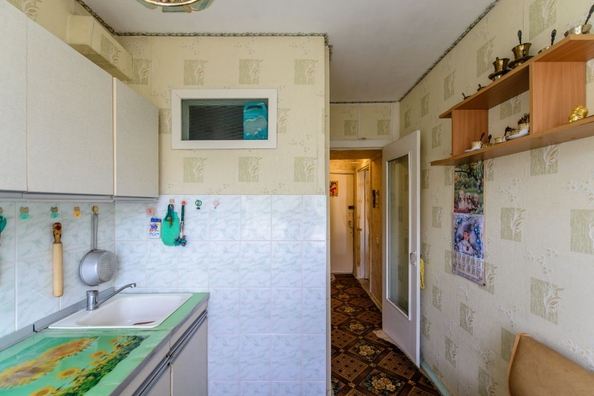 
  Продается 1-комн. квартира, 31 м², Бела Куна ул, д. 8/1
. Фото 2.