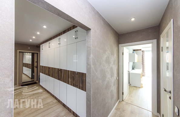 
  Продается 3-комн. квартира, 86.5 м², Андрея Крячкова ул, д. 37
. Фото 2.