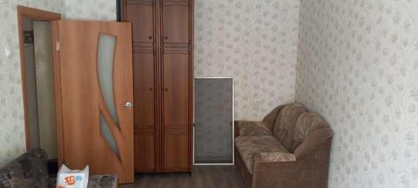 
  Продается 1-комн. квартира, 30.6 м², Киевская ул, д. 30
. Фото 2.