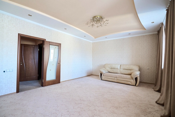 
  Продается 4-комн. квартира, 177 м², Водяная ул, д. 45
. Фото 5.