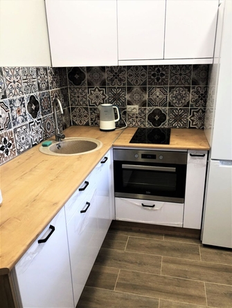 
  Продается 1-комн. квартира, 32 м², Кедровая ул, д. 34
. Фото 10.