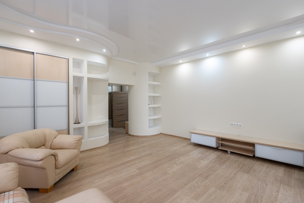 
  Продается 3-комн. квартира, 100.2 м², Нечевский пер, д. 4/1
. Фото 6.