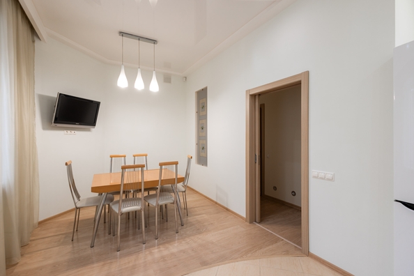 
  Продается 3-комн. квартира, 100.2 м², Нечевский пер, д. 4/1
. Фото 14.