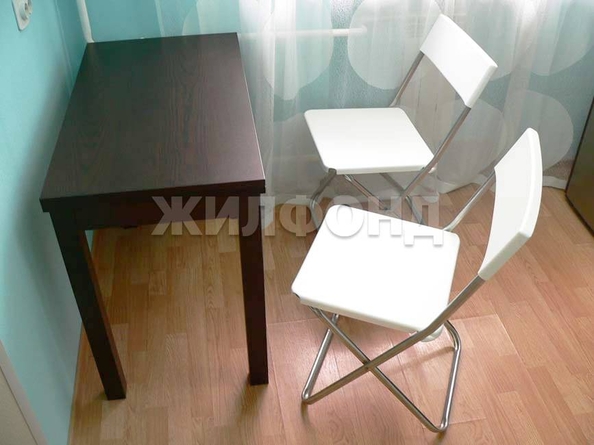 
  Продается 1-комн. квартира, 28.3 м², Щорса ул, д. 1
. Фото 6.