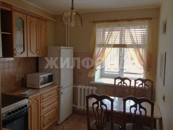 
  Продается 2-комн. квартира, 52 м², Академический пр-кт, д. 17
. Фото 1.