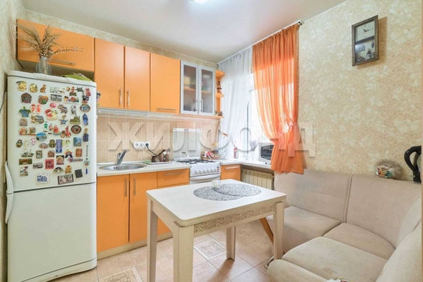 
  Продается 2-комн. квартира, 44.2 м², Усова ул, д. 23
. Фото 5.