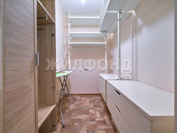 
  Продается 2-комн. квартира, 82.1 м², Киевская ул, д. 147
. Фото 9.