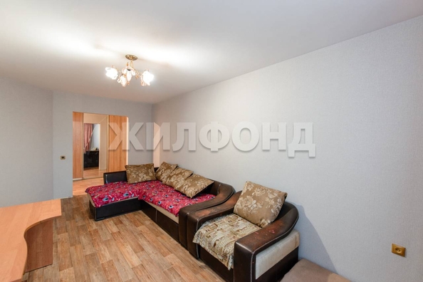 
  Продается 3-комн. квартира, 79.4 м², Сибирская ул, д. 115
. Фото 9.